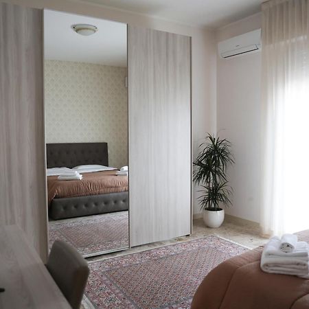 Appartamento Blancohouse - Berto Luxury Rimini Centro Storico Esterno foto
